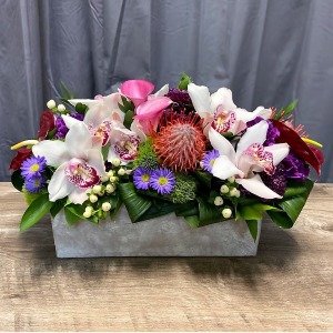A Sunday Afternoon Luxury | Modern Flowers