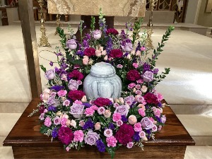 Adoring Heart Cremation Tribute (urn not included)