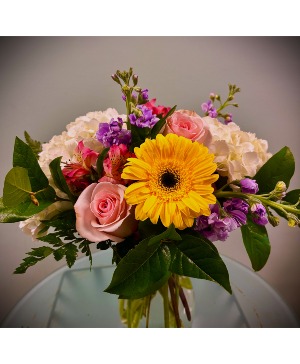 ALL MOM'S FAVORITES vase arrangement