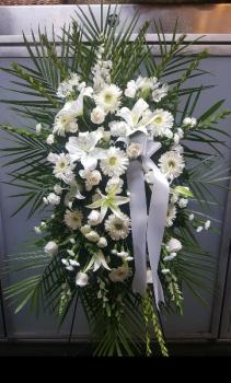 All White Standing Spray (24 Hour Notice) 159.95, 179.95, 210.95