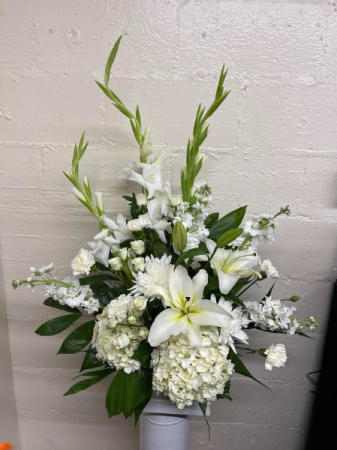 All White  Sympathy Basket