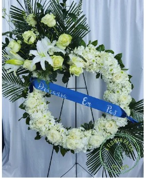 All White with Crown Standing Wreath 
