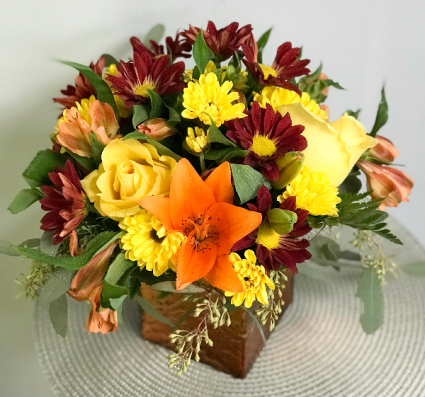 Amber Floral Cube