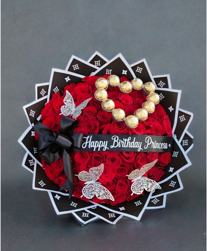 Amour  Hand bouquet 