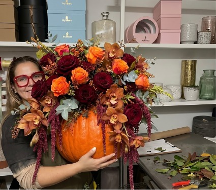 An embrace in the warmth of fall Premium Designer's Choice