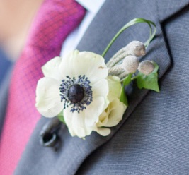 Anemonie Boutonniere 