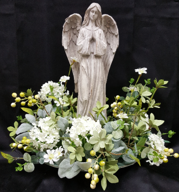 ANGEL AND SILK REMEMBRANCE  in Baton Rouge, LA | FLOWER BASKET