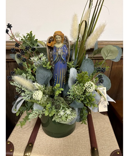 Angel Arrangement Keepsake