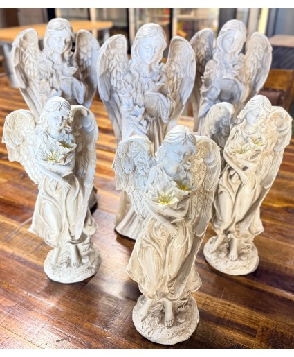 Angel of Comfort Sympathy Statue KEEPSAKE