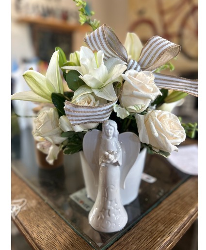 Angel Sympathy Vase Vase Arrangement