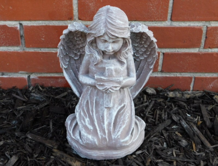 Angel with cross  