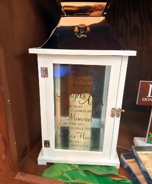 Angels Arms Lantern