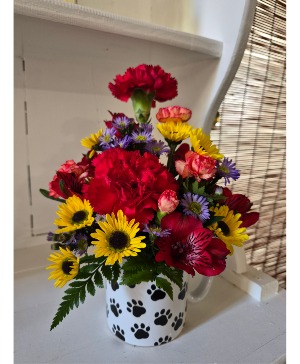 Animal lovers Mug arrangement 