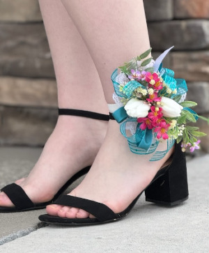 *NEW* Ankle Flowers 