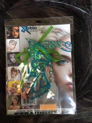 Aqua w/ tiara Earwing