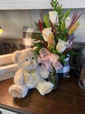 Ardent Expresions 4 Red Roses, Lilies in bud vase with bear