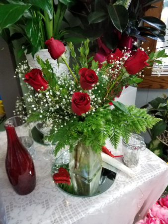 Roses Half Dozen Rose Arrangement choice of colors
