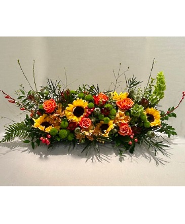 Mountain Meadow Centerpiece in Laguna Niguel, CA | Reher's Fine Florals And Gifts