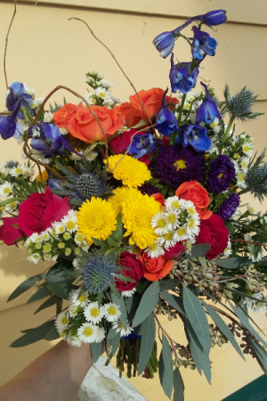 B 4 Fresh Handheld Bouquet