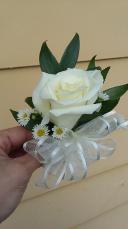 B 7 Pin On Corsage Fresh Corsage
