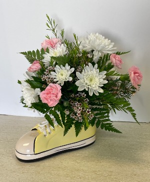 New Baby arrangement in a shoe NFS-Baby Shoe