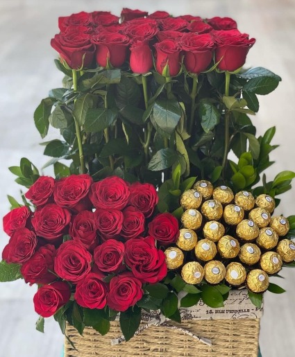 Basket with roses and chocolates 