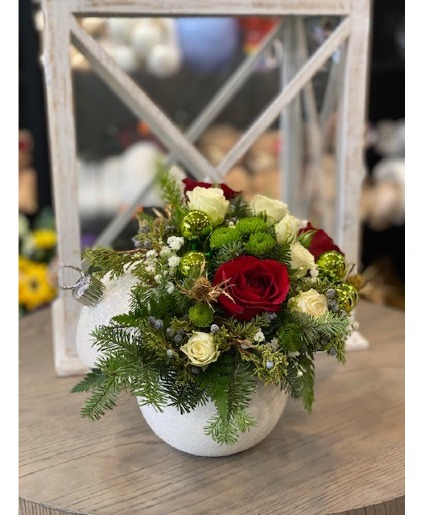 Bauble Bloom Bouquet Christmas