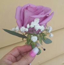 BB 1 Fresh Boutonniere
