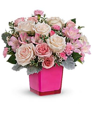 Be The Moment Bouquet Cube