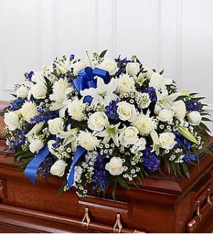 Beautiful Blue and White Casket Spray FS-63 