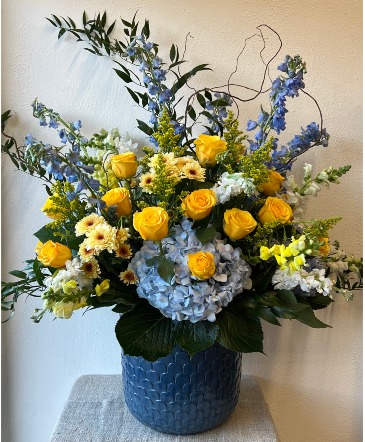 Beautiful in Blues  in La Grande, OR | FITZGERALD FLOWERS