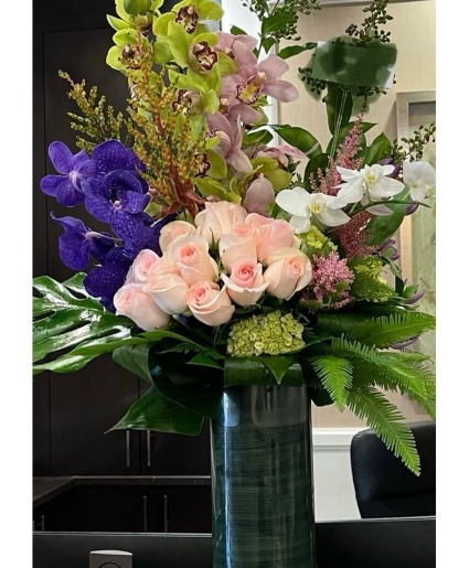 Beautiful mix of orchids arrangement 