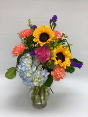 Beautiful Springtime Garden Bouquet 
