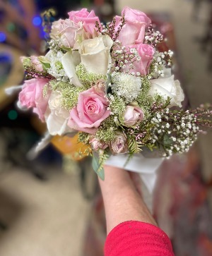 Beauty and Pink Bride's Mads