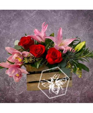 Bee's Box of Fresh Flowers Designers  choice