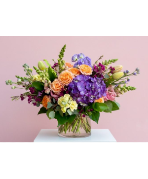 Bella Rosa Cylinder Vased Arrangement
