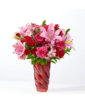 Berry in love Vase Arrangement