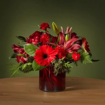 Berry Merry Bouquet Sold Out 2025