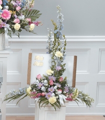 BIBLE  PEDESTAL  ARRANGEMENT   