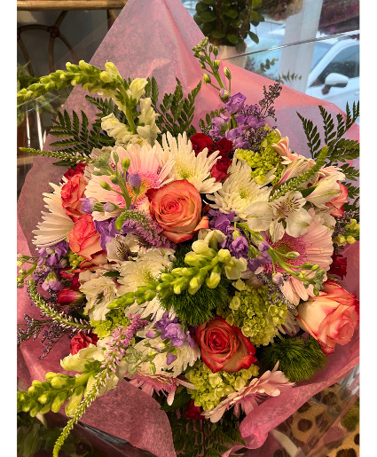 Big bouquet big love Cut Flowers