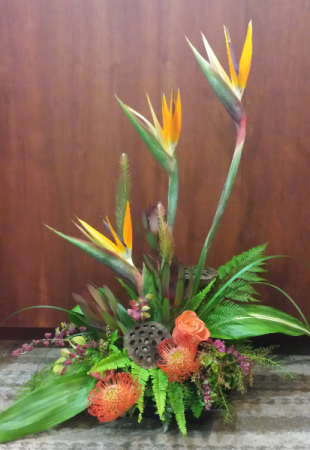 Bird Salute Tropicla Arrangement