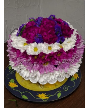 Birthday Cake Purply table arrangement