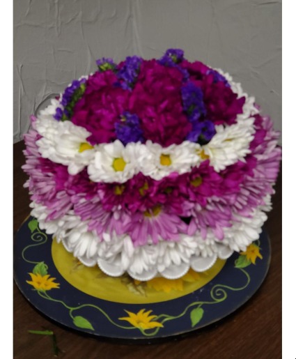 Birthday Cake Purply table arrangement