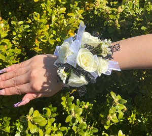Old Hollywood Corsage 