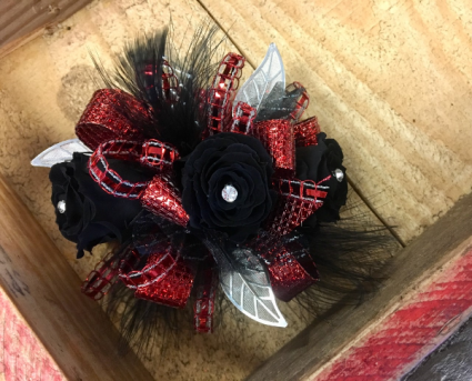 Blissful Black Forever Rose Wrist Corsage