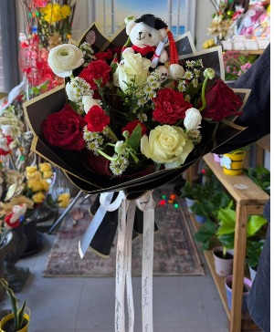 Blooming Achievement Bouquet 
