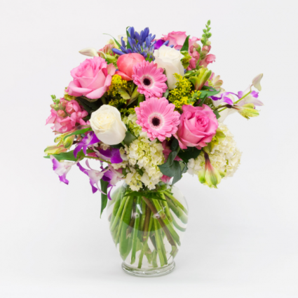 BLOOMING SPRING Vase Arrangement