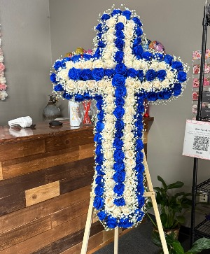 BLUE AND WHITE ROSES CROSS 