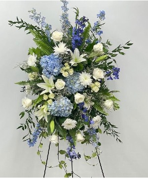 Blue and white standing spray  