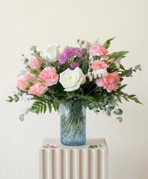 Blue Belle Arrangement (Sold out)